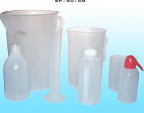 塑料量杯洗瓶